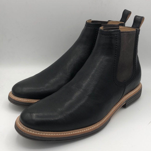 ugg baldvin black